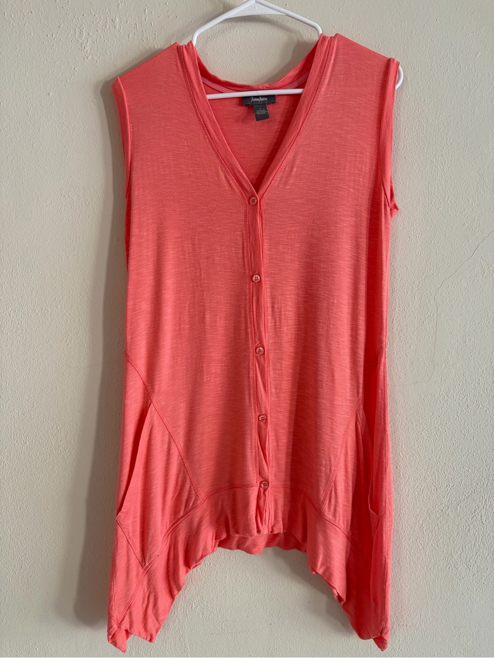 Neiman Marcus Coral Sleeveless Button-Front Tunic